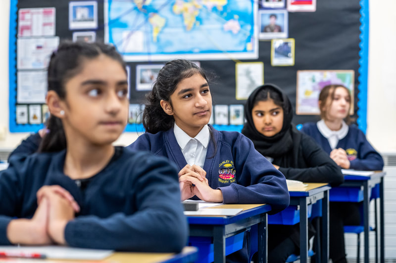 Stanley Road Primary School logo