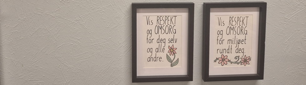 Harstad montessoriskole SA logo