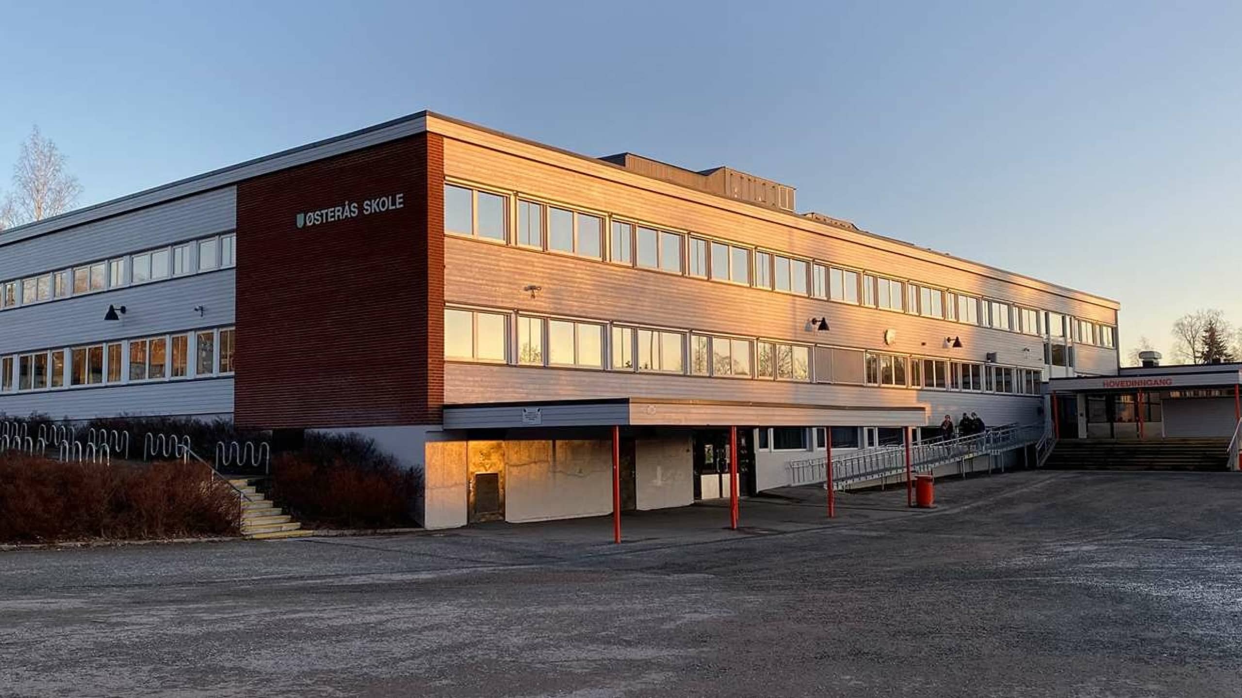 Østerås skole logo