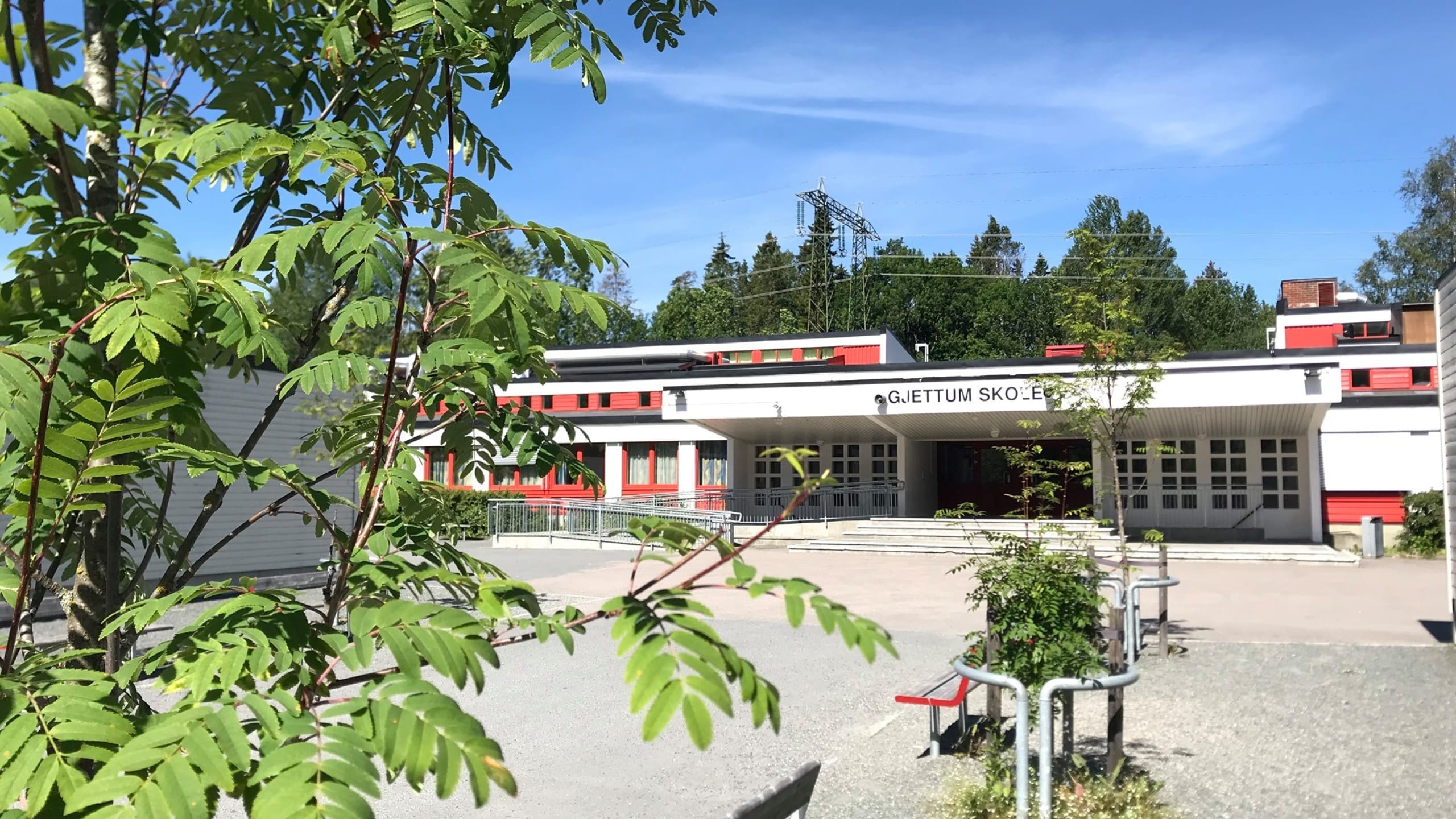 Gjettum skole logo